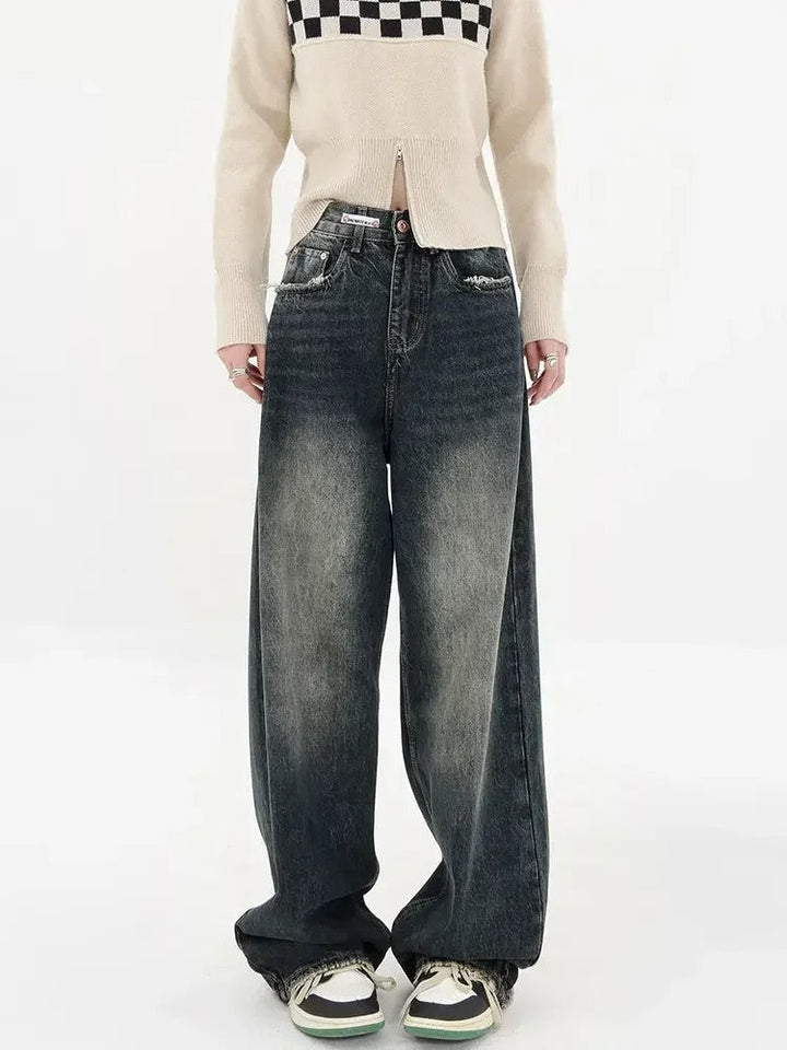 Cassi Distressed Jeans