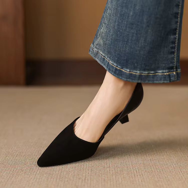 Constance Sheep Suede Pumps — photo 22