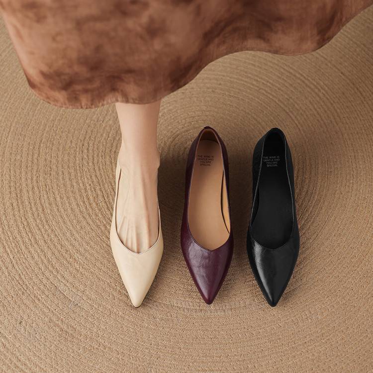 Marlot Genuine Leather Pointed-Toe Heel Pumps