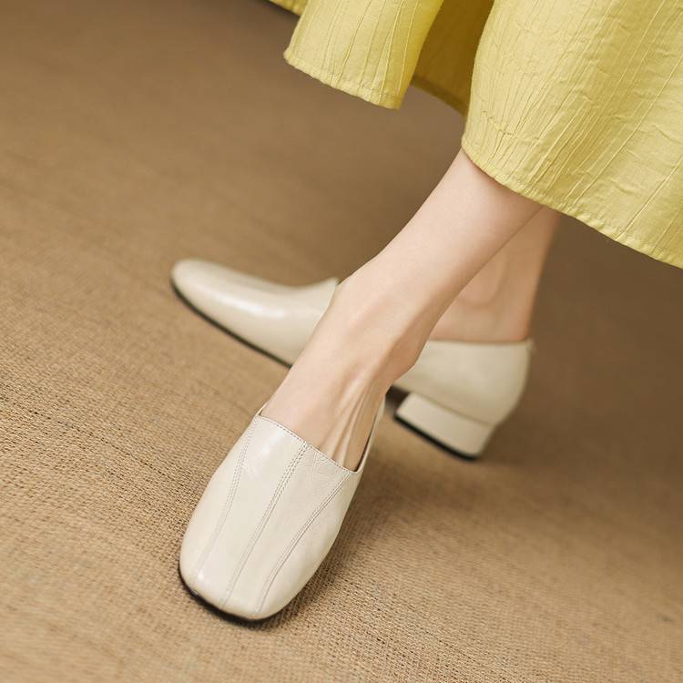 Flea Genuine Leather Loafer Pumps