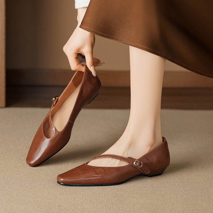 Elaria Genuine Leather Mary Jane Pumps