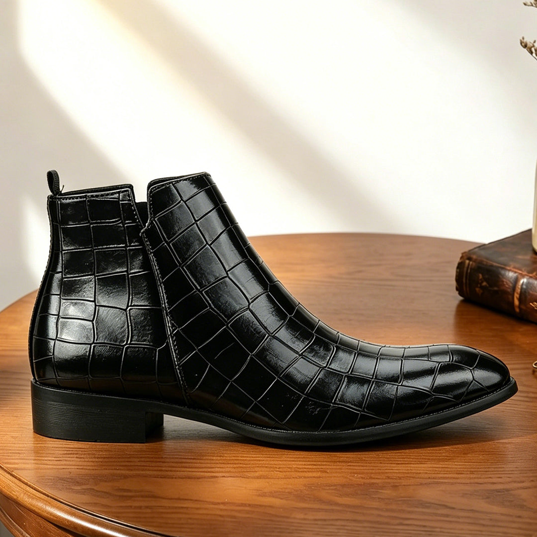 Elver Genuine Leather Chelsea Boots