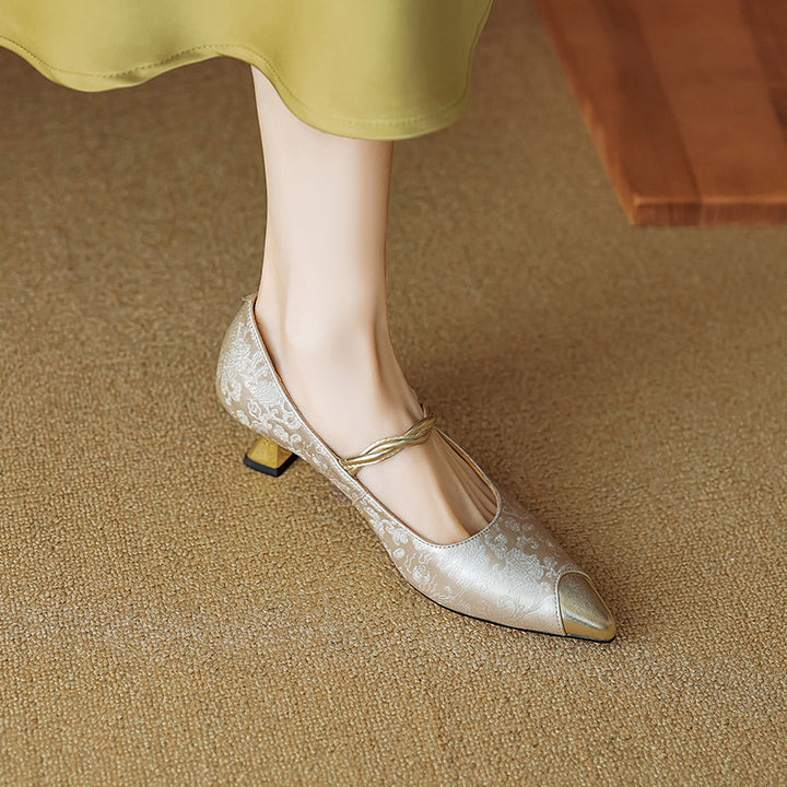 Savana Kitten Heels
