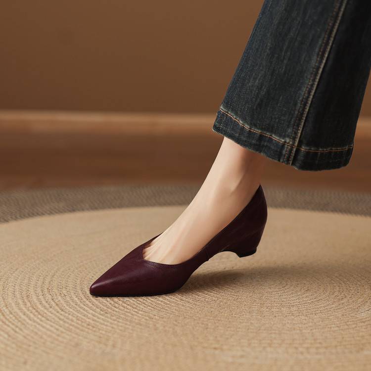 Marlot Genuine Leather Pointed-Toe Heel Pumps