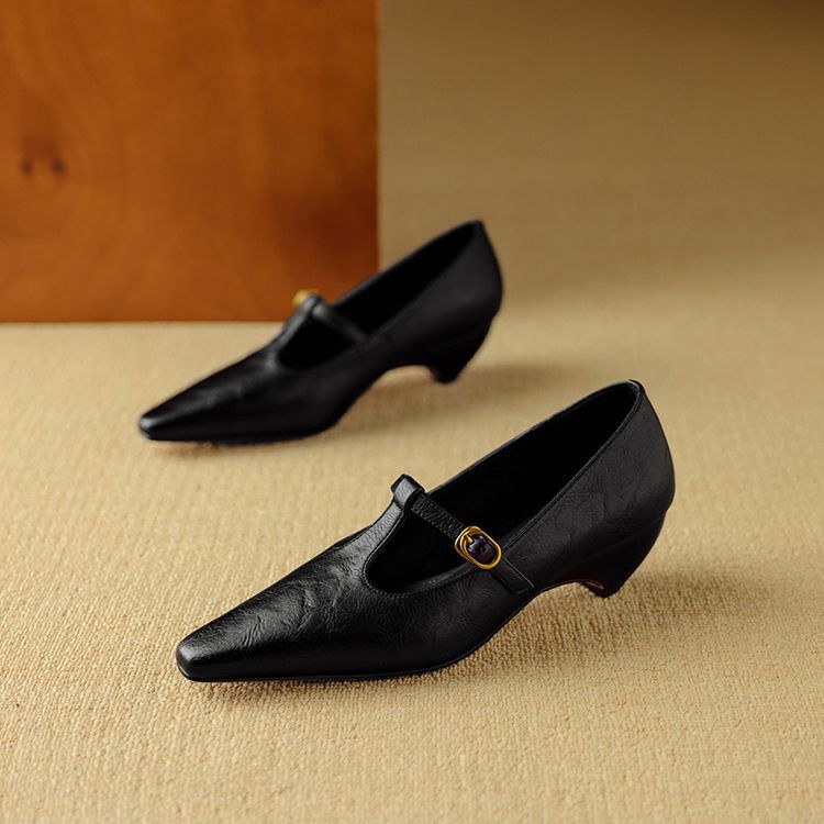 Zuri Genuine Leather T-Strap Mary Jane Pumps