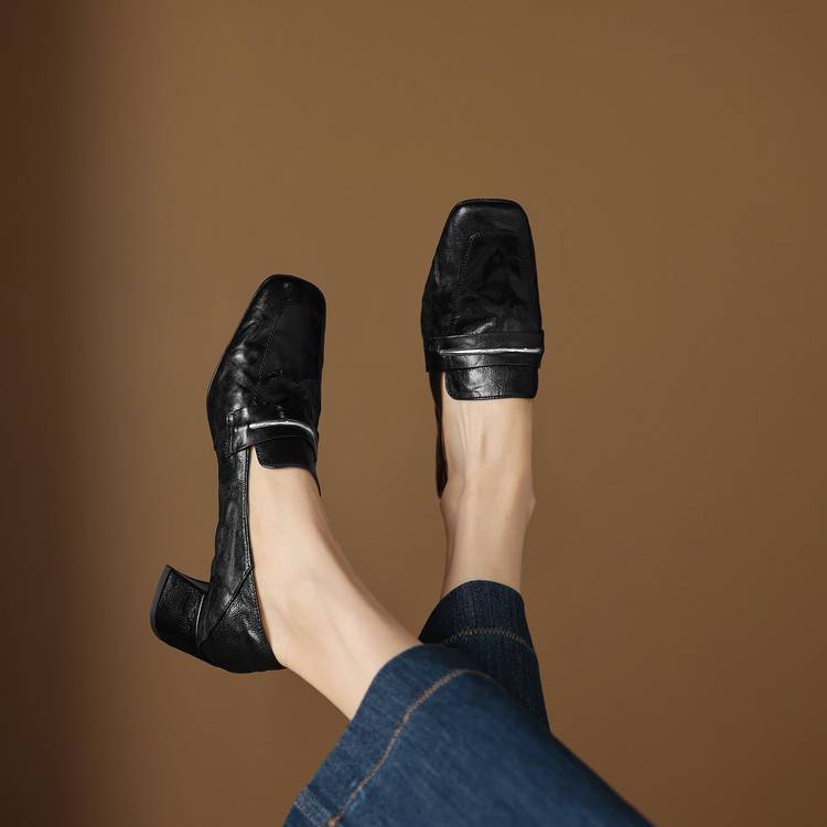 Zale Genuine Leather Heel
