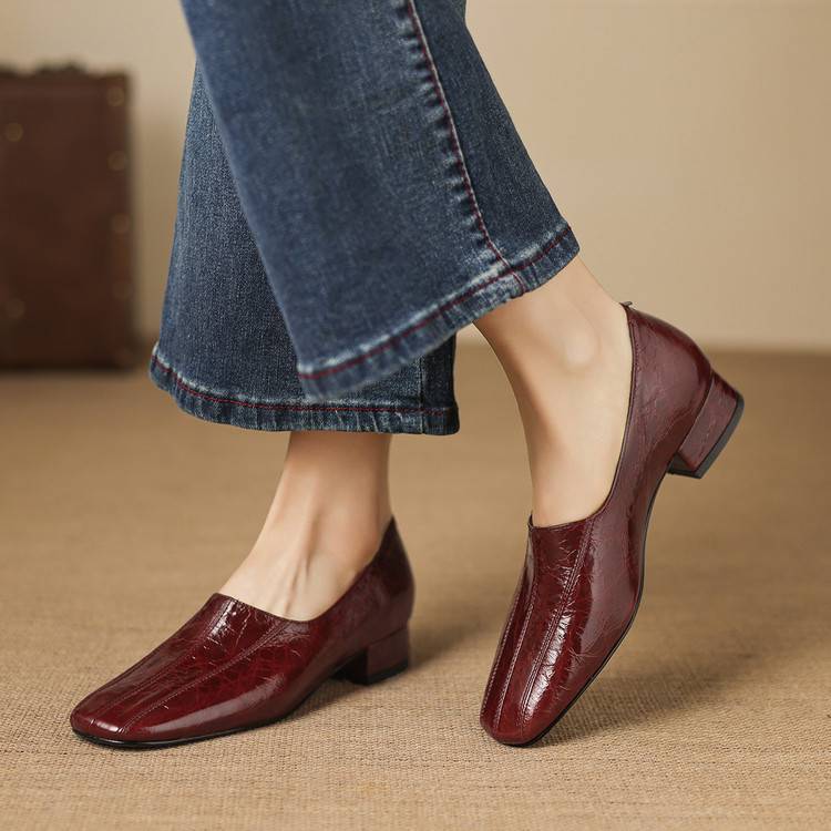 Flea Genuine Leather Loafer Pumps