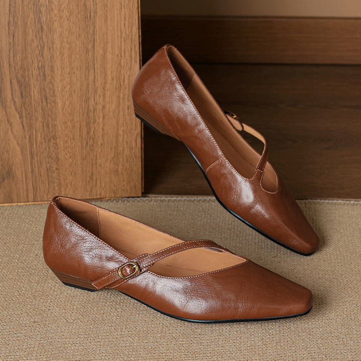 Elaria Genuine Leather Mary Jane Pumps