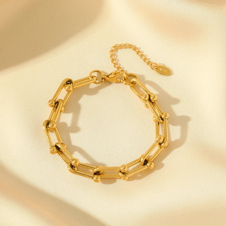 Caleste Necklace