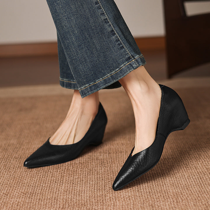 Mavi Genuine Leather Pointed-Toe Heels