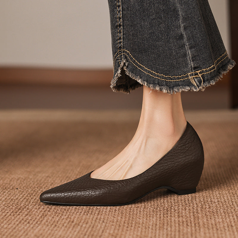 Mavi Genuine Leather Pointed-Toe Heels