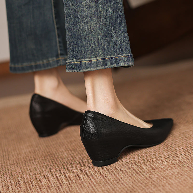 Mavi Genuine Leather Pointed-Toe Heels