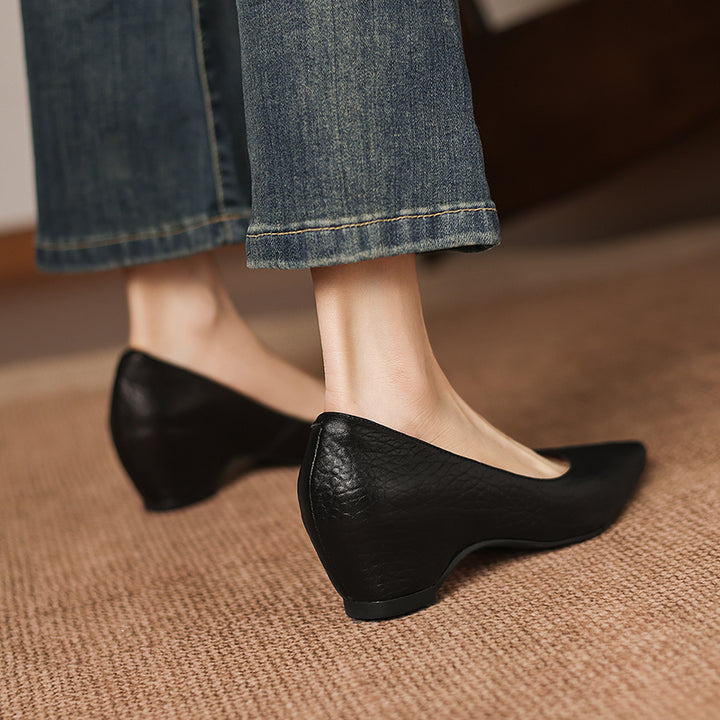 Mavi Genuine Leather Pointed-Toe Heels