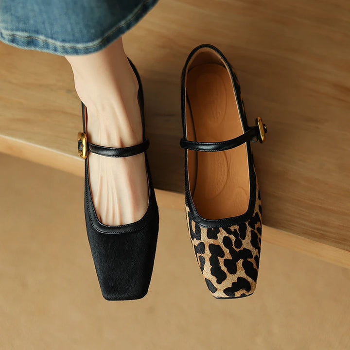 Onyxa Pumps
