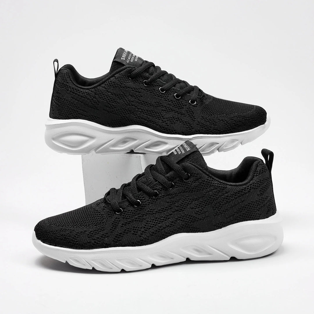 Maxim Sneakers