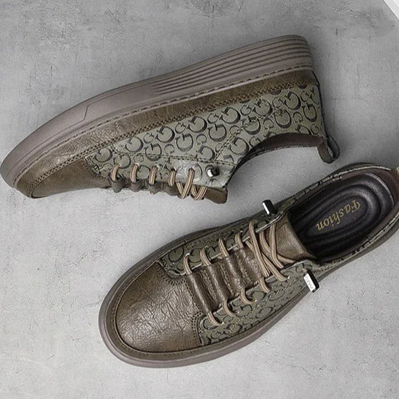 Garnel Sneakers