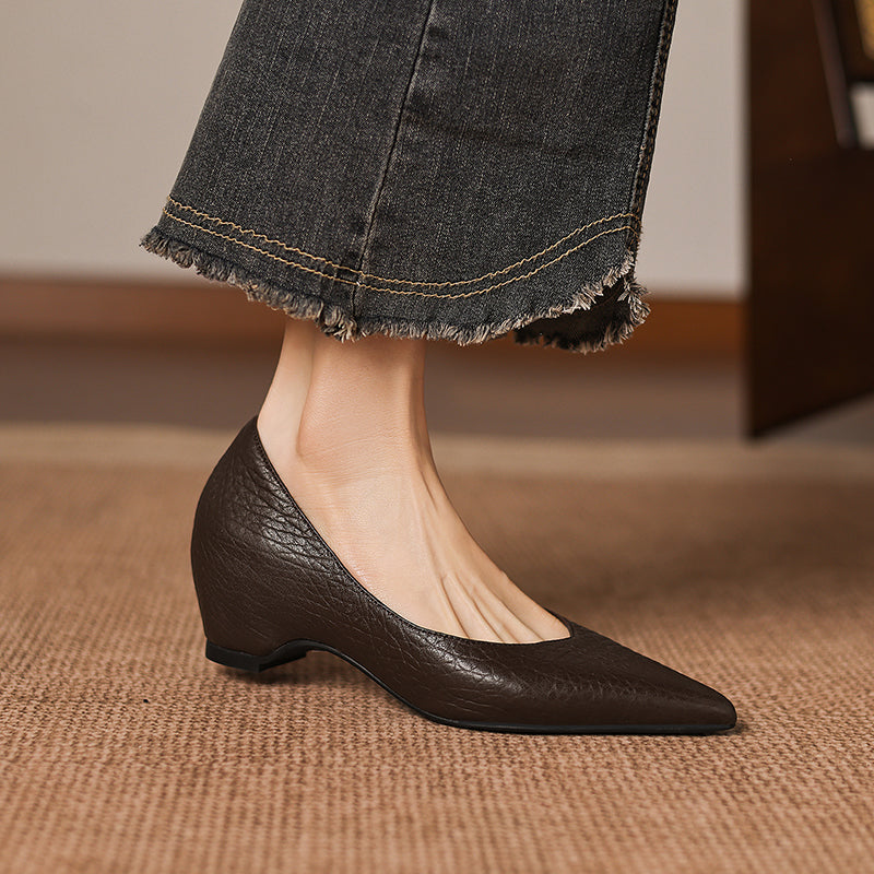 Mavi Genuine Leather Pointed-Toe Heels