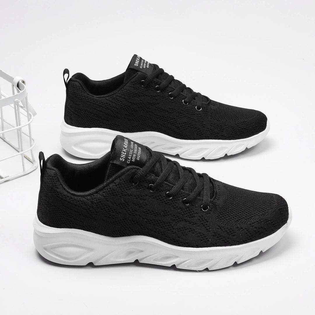 Maxim Sneakers