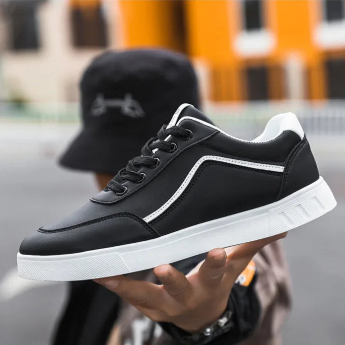Vale Sneakers