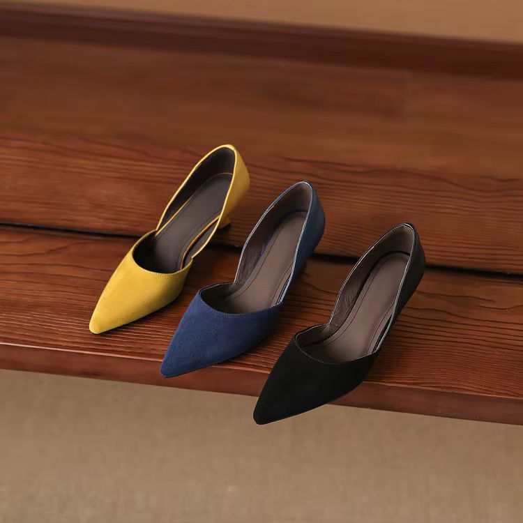 Constance Sheep Suede Pumps — photo 1