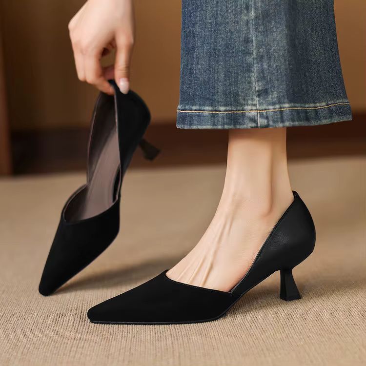 Constance Sheep Suede Pumps — photo 19