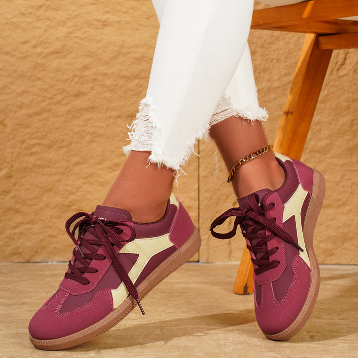 Vionni Sneakers